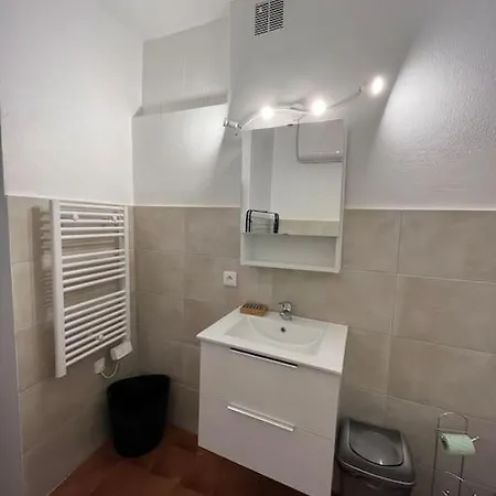 Appartement T3 Au Coeur De La Vieille De Porto-vecchio Porto-Vecchio (Corsica)