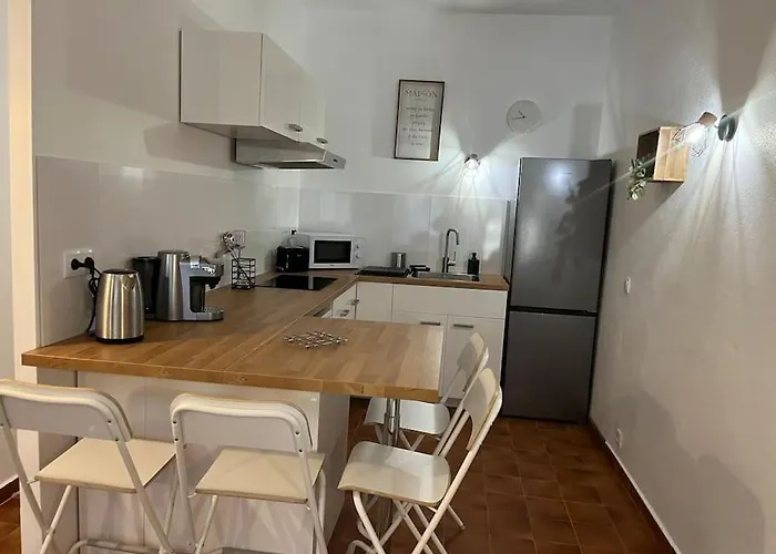 Appartement T3 Au Coeur De La Vieille De Porto-vecchio